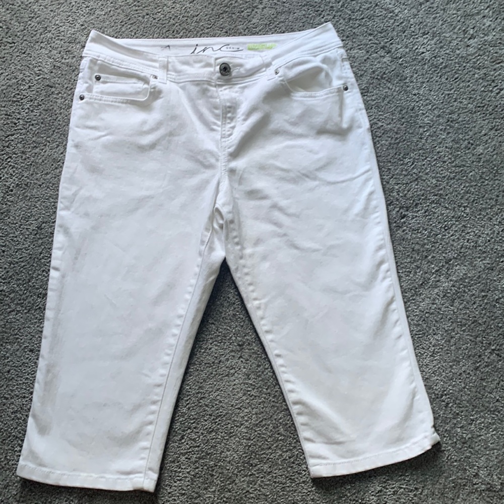 INC International Concepts Jean Capri Pants
